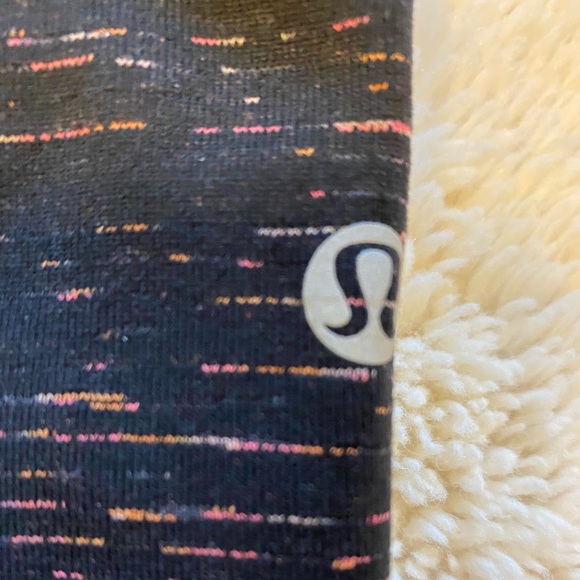 LULULEMON 7/8 BLACK SPACEDYE - Picture 4 of 8
